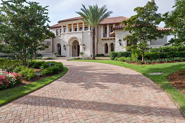 Best Driveway Pavers Installation  in Shannondale, WV